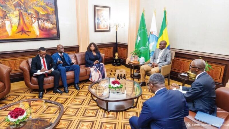 Gabon : le Président Oligui Nguema reçoit une délégation d’entrepreneurs pour booster l’économie ‎