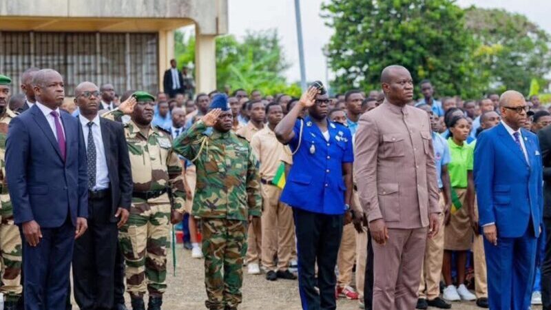Lycée technique : le président entre levée du drapeau et chantiers
