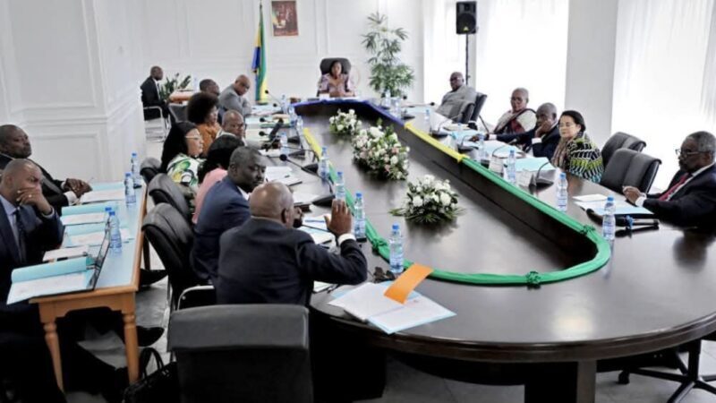 Le Sénat réorganise ses structures : Cap sur l’efficacité