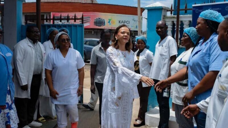 La ministre de la Santé au plus près des patients et soignants de Lalala