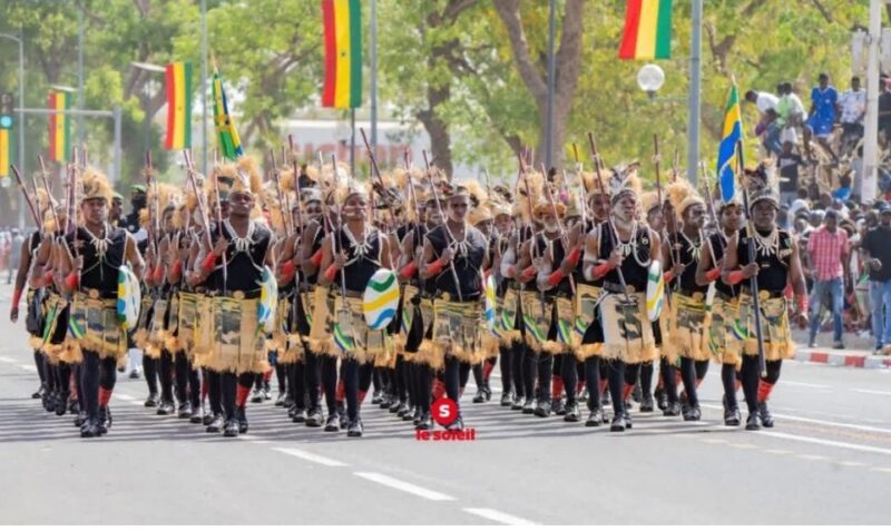 À Thiès, les pygmées du Gabon ont fait sensation lors de la parade du 4 avril 2026
