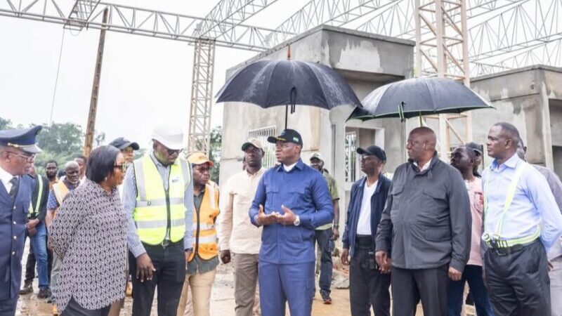Libreville–Ntoum / Cocobeach : Oligui Nguema hausse le ton face à l’avancement des chantiers routiers