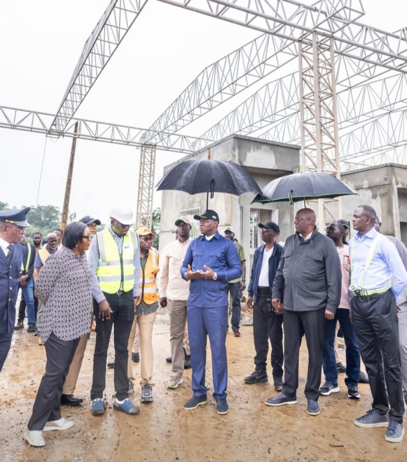 Libreville–Ntoum / Cocobeach : Oligui Nguema hausse le ton face à l’avancement des chantiers routiers