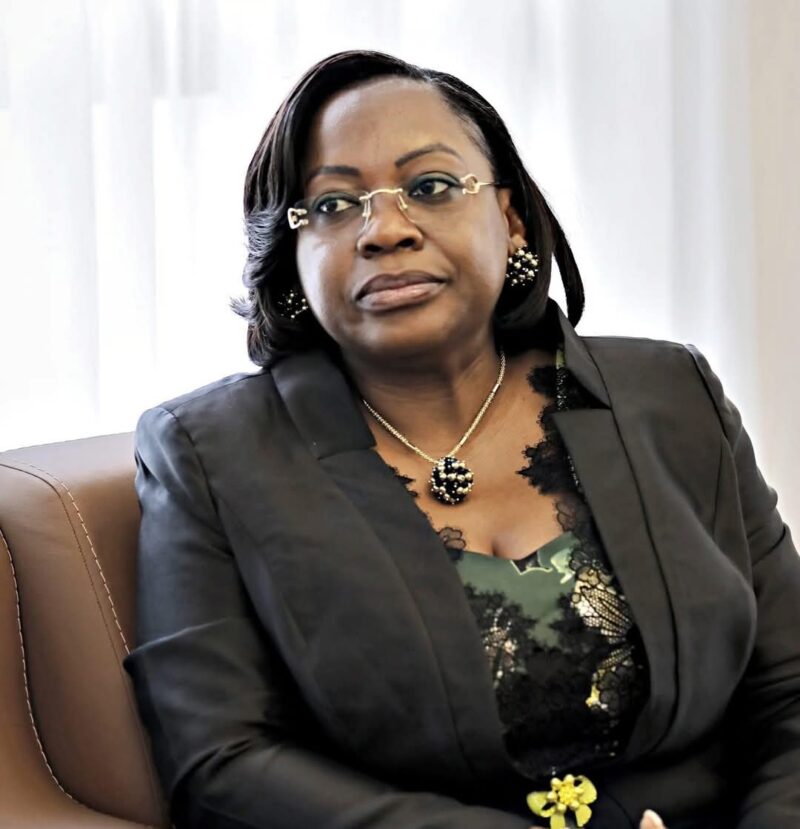 Ogooué-Ivindo : Huguette Nyana Ekoume-Awori en tournée d’inspection pour accélérer les chantiers de la Fête de la Libération 2026
