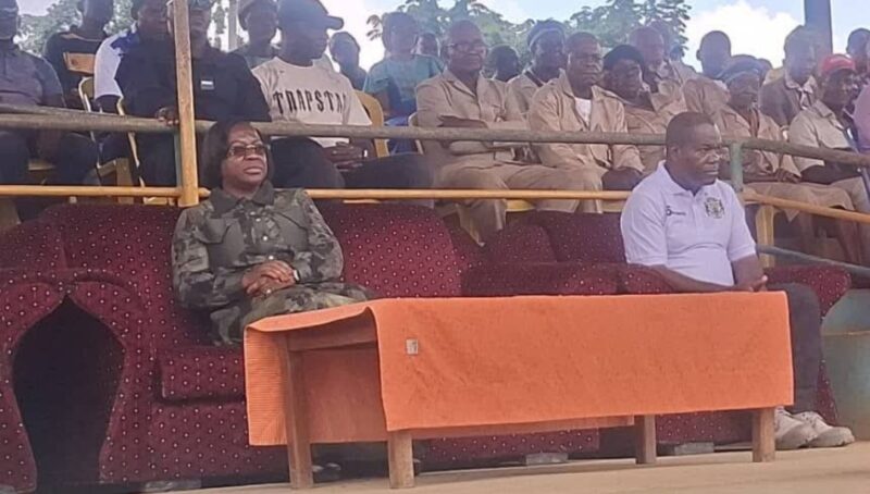 Yvonne Nyana Ekome Awori galvanise Batouala et annonce de grands projets