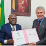 Gabon : une centrale solaire de 18 MWc pour électrifier durablement la Louétsi