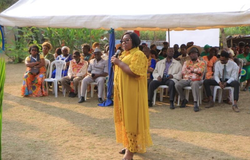 Caravane de remerciements et compte rendu parlementaire : Jeannette Okome Biyoghe renoue avec le terrain