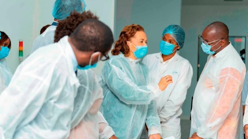 Pénurie de médicaments : le gouvernement mise sur l’usine de Nkok pour relancer l’approvisionnement
