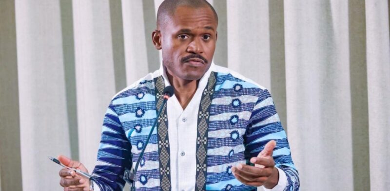 Conférence de presse à la Présidence : le porte-parole met en lumière les grands chantiers de la transformation du Gabon