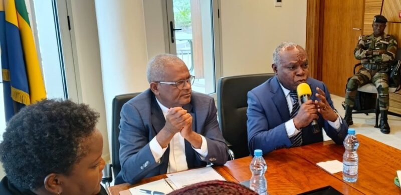 SEEG : Tonangoye explique la réforme, la FEG se mobilise