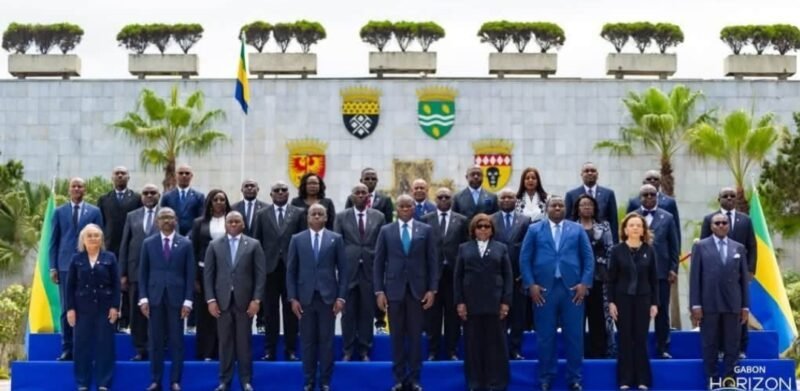Gabon : huit nouveaux ministres prêtent serment au Palais Rénovation