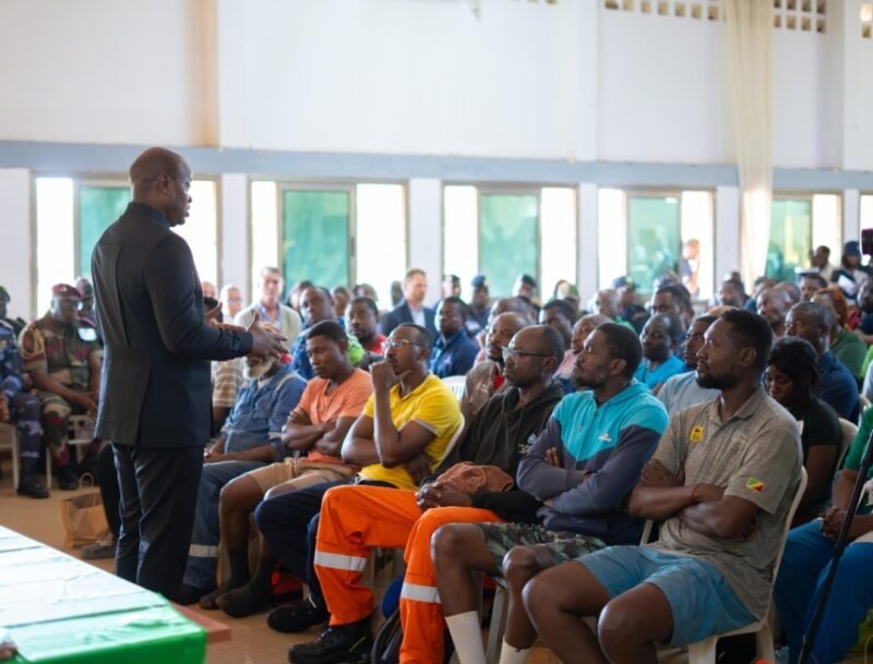 BORR PROSPECTOR 5 : OLIGUI NGUEMA AUX CÔTÉS DES RESCAPÉS ET DES FAMILLES ÉPROUVÉES